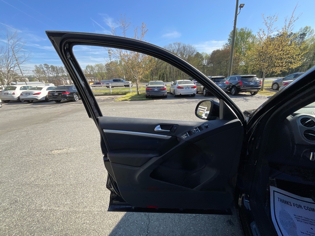 2016 Volkswagen Tiguan Image 39