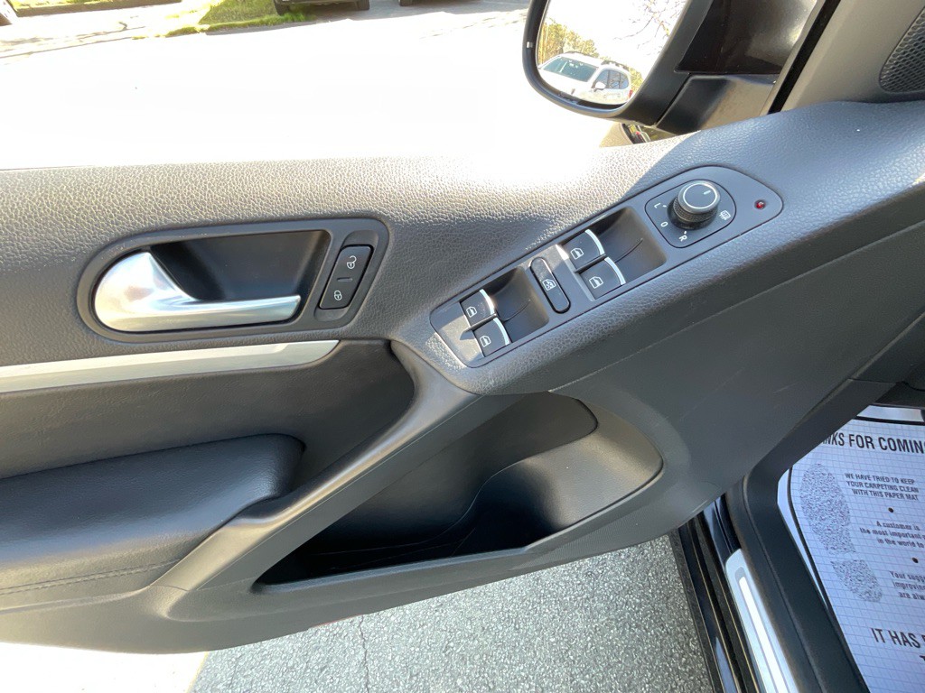 2016 Volkswagen Tiguan Image 40