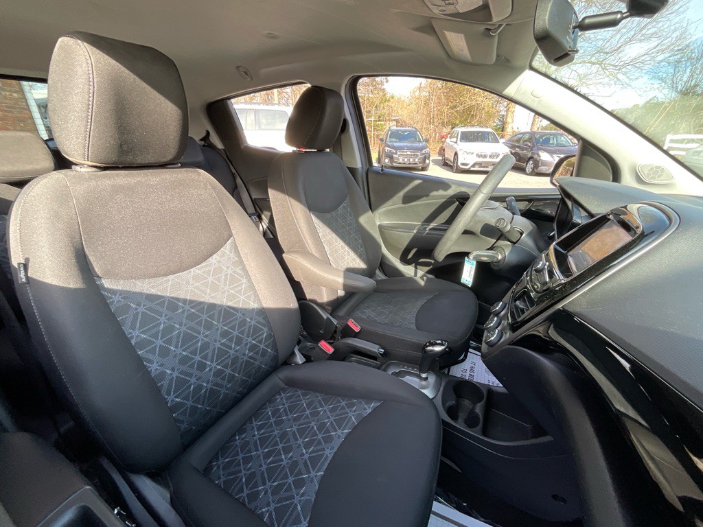 2022 Chevrolet Spark Image 19