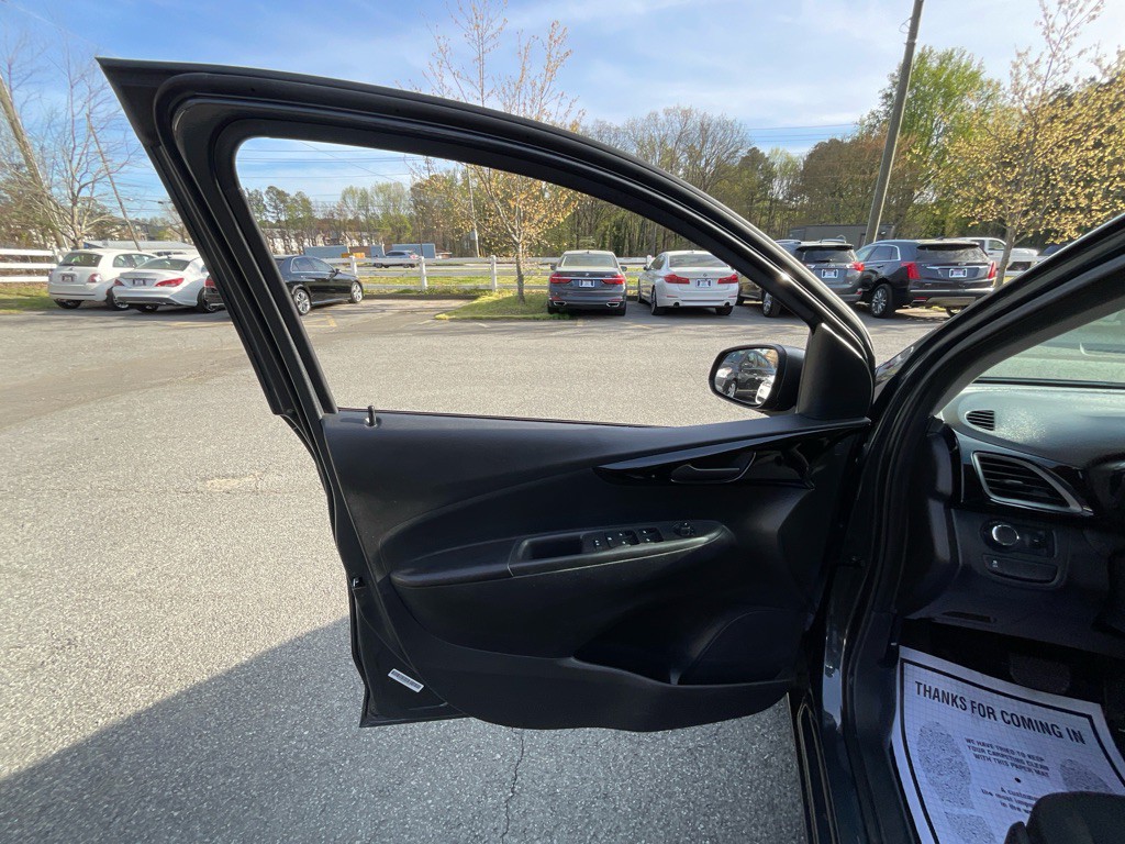 2022 Chevrolet Spark Image 37