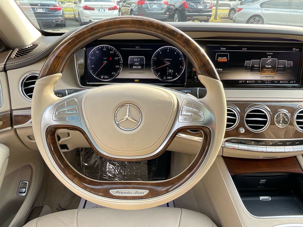 2014 Mercedes-Benz S-Class Image 22