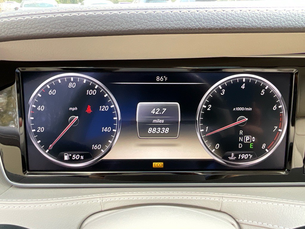 2014 Mercedes-Benz S-Class Image 25