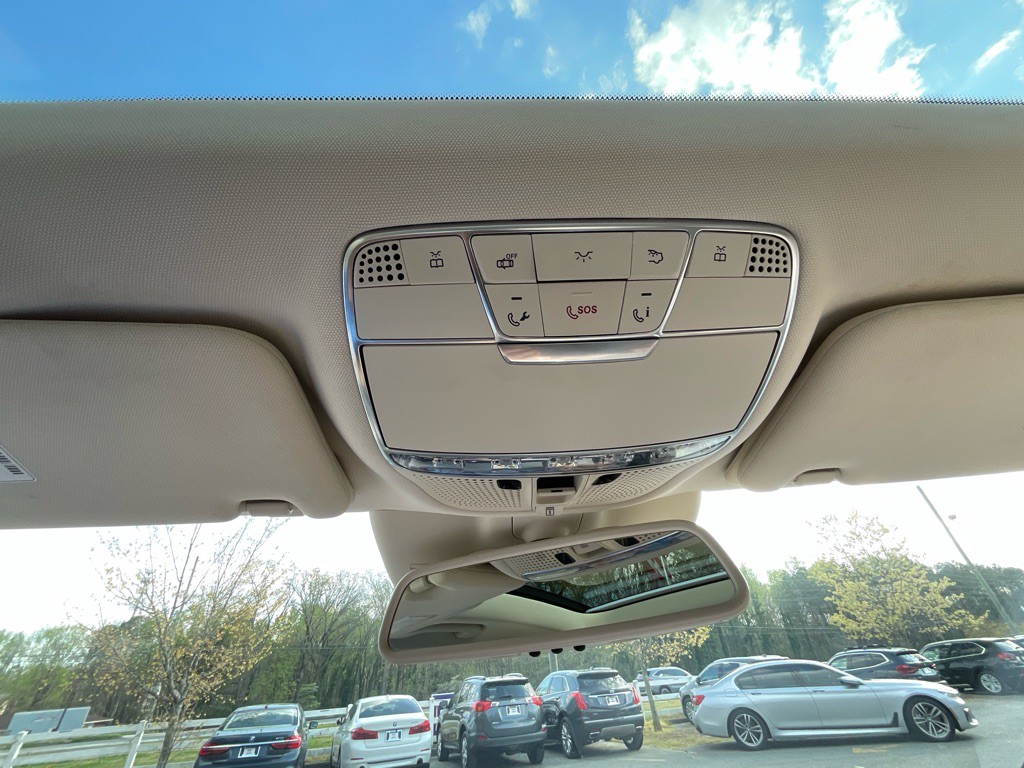 2014 Mercedes-Benz S-Class Image 26