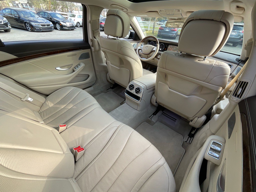 2014 Mercedes-Benz S-Class Image 32