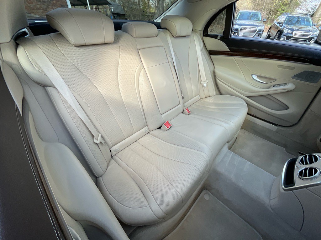 2014 Mercedes-Benz S-Class Image 33