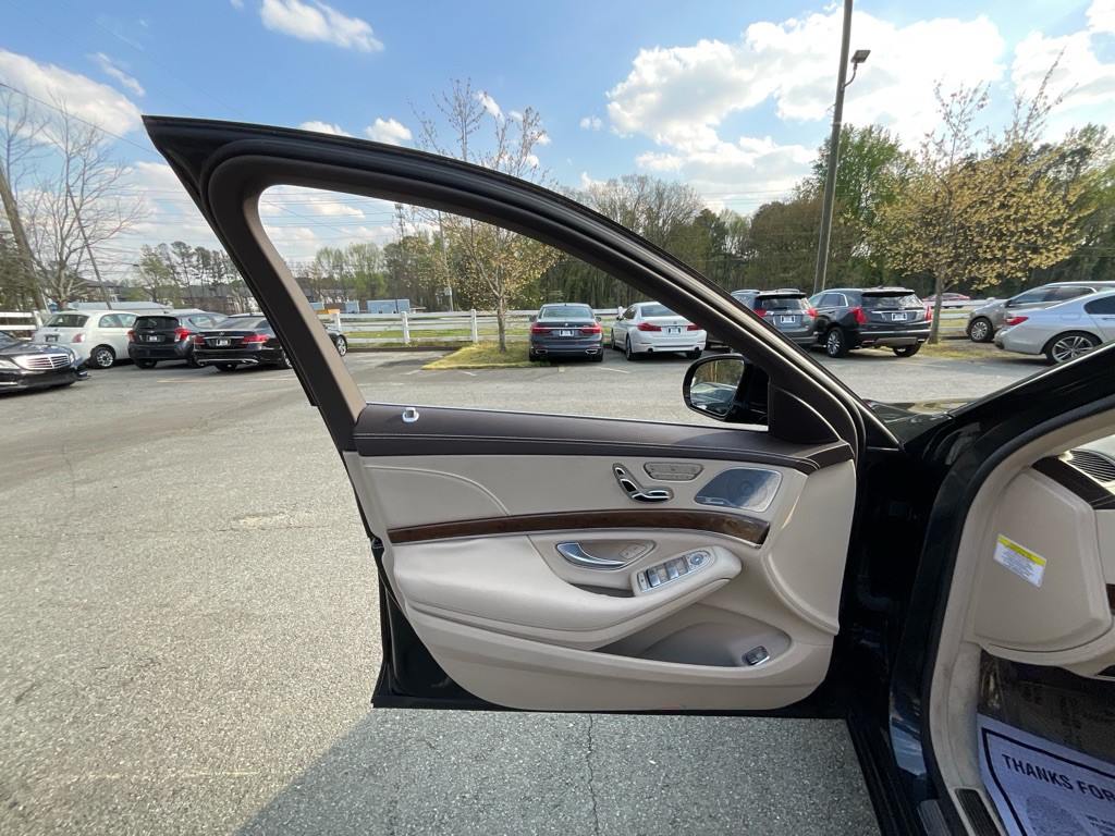 2014 Mercedes-Benz S-Class Image 41