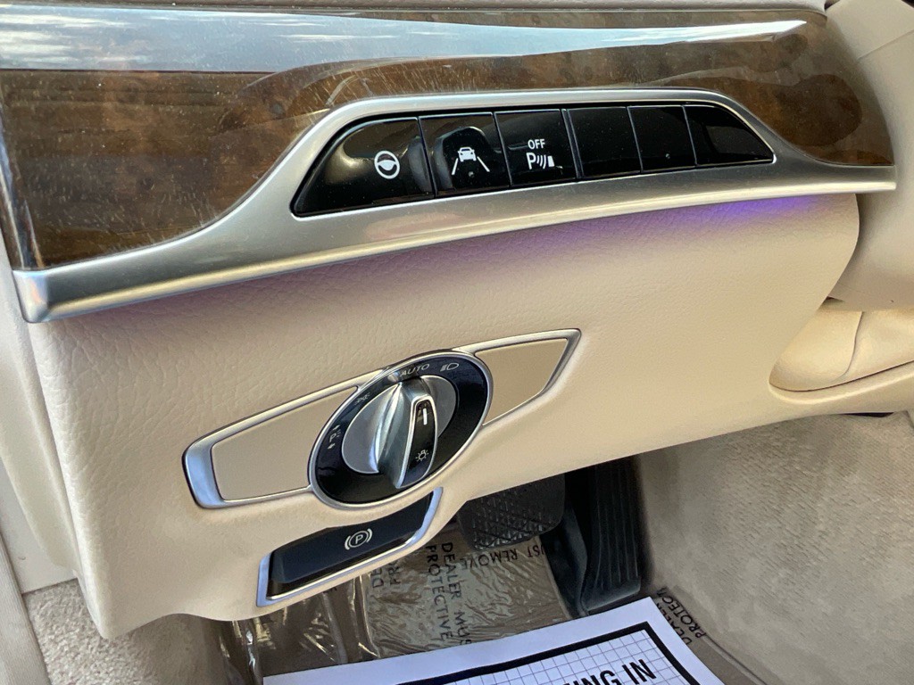 2014 Mercedes-Benz S-Class Image 44