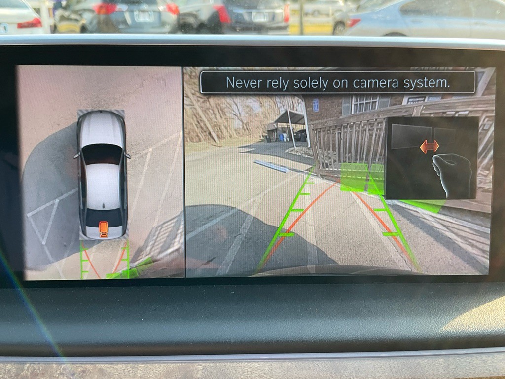 2016 BMW 7 Series Image 24