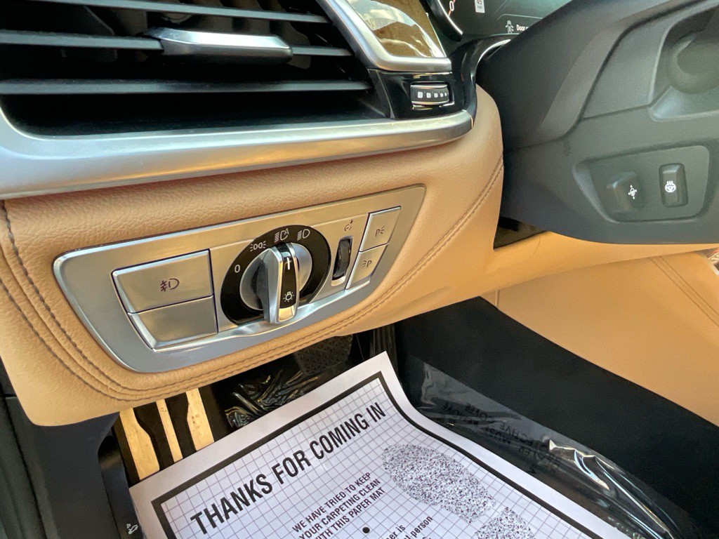 2016 BMW 7 Series Image 42