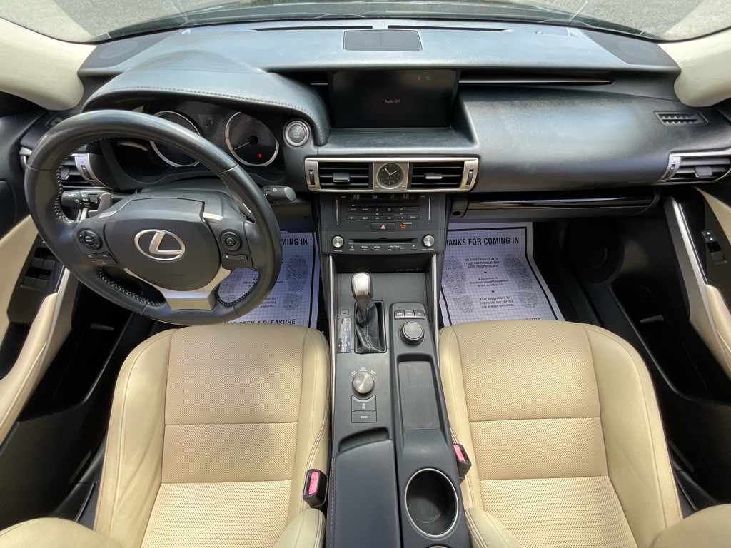 2015 Lexus IS 250 Image 20