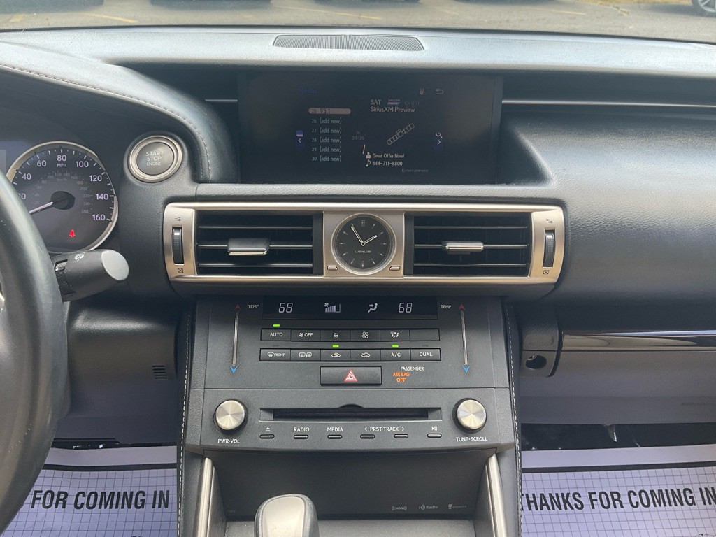 2015 Lexus IS 250 Image 22