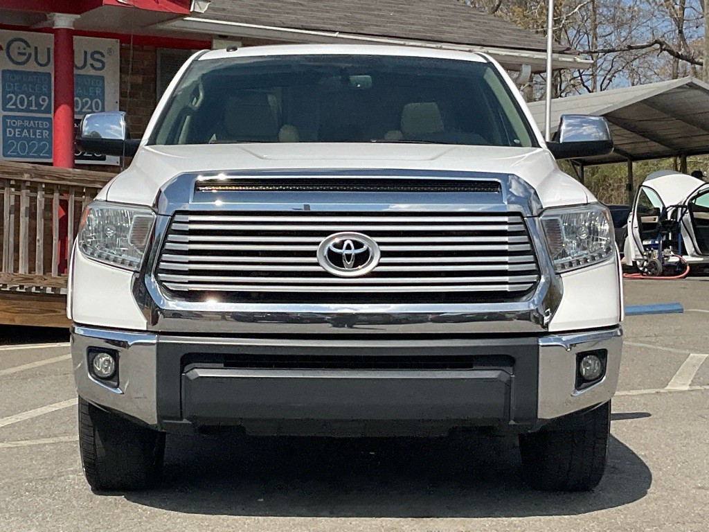 2015 Toyota Tundra Image 2