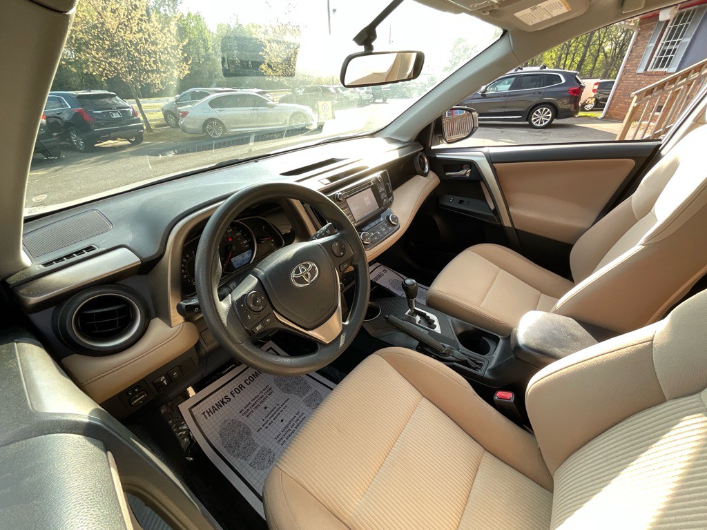 2015 Toyota Rav4 Image 15