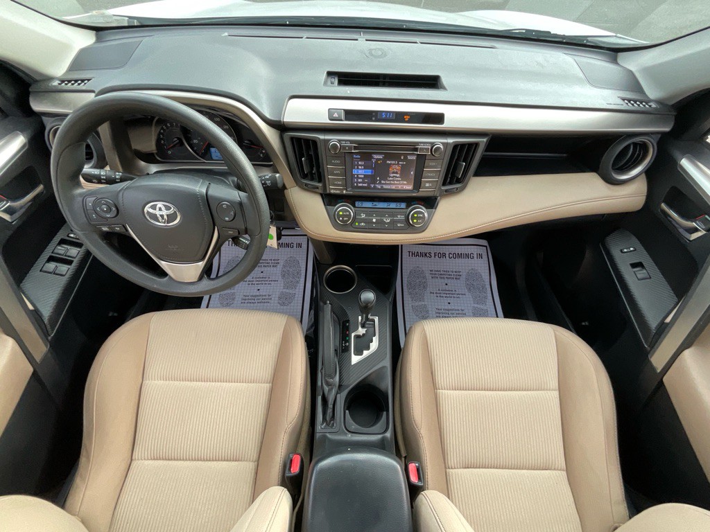 2015 Toyota Rav4 Image 21