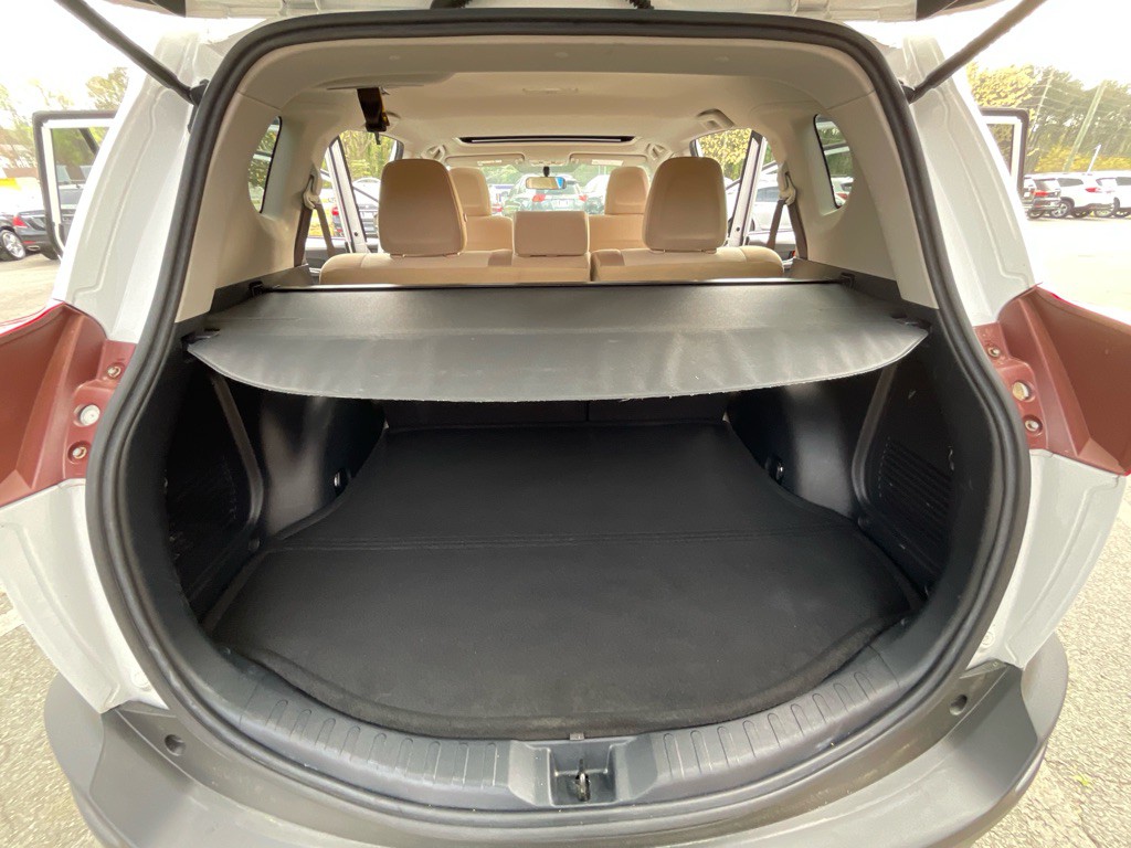 2015 Toyota Rav4 Image 38