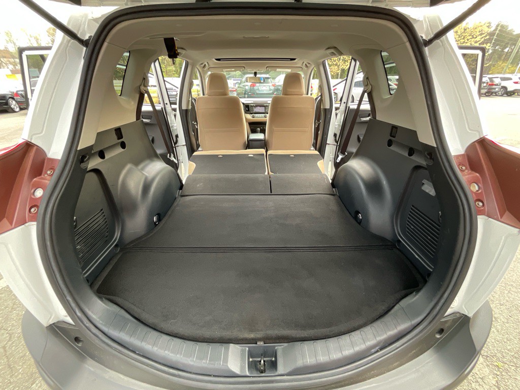 2015 Toyota Rav4 Image 40