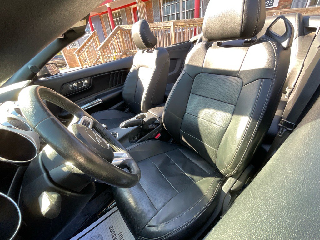 2015 Ford Mustang Image 15