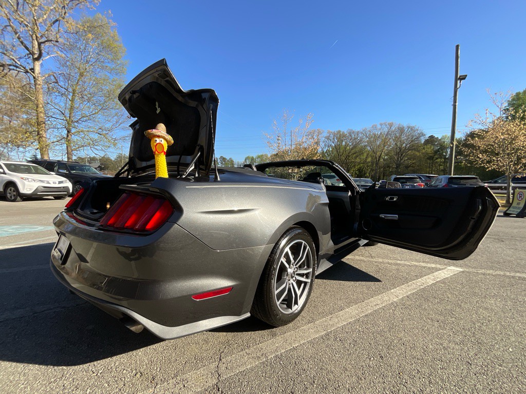 2015 Ford Mustang Image 28