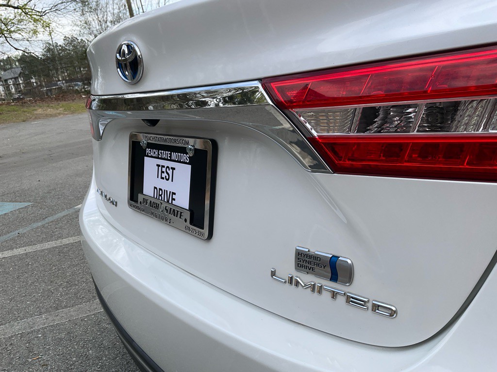 2014 Toyota Avalon Image 10