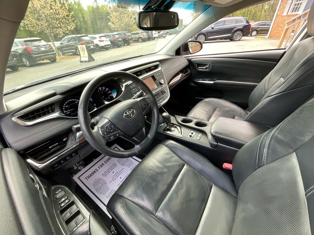 2014 Toyota Avalon Image 16