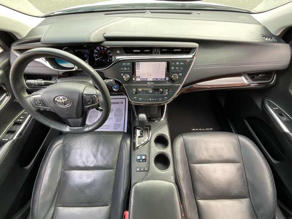 2014 Toyota Avalon Image 22
