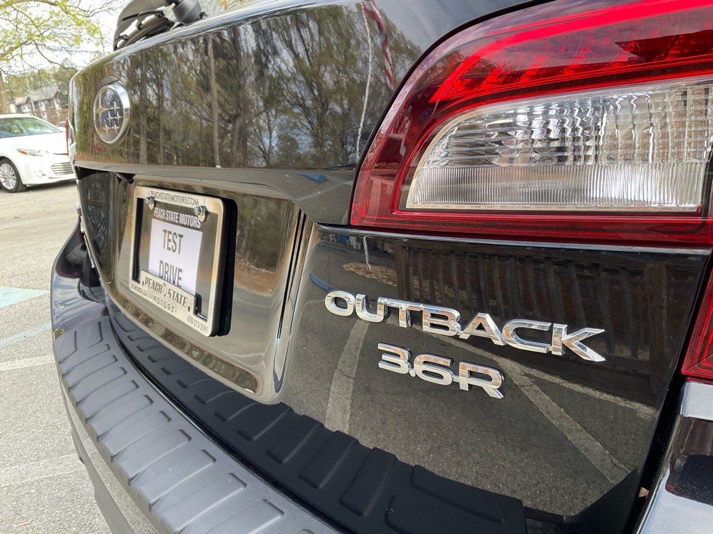 2018 Subaru Outback Image 10