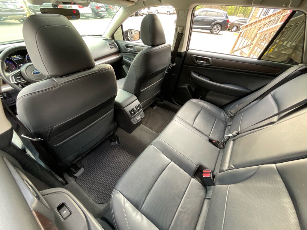 2018 Subaru Outback Image 30