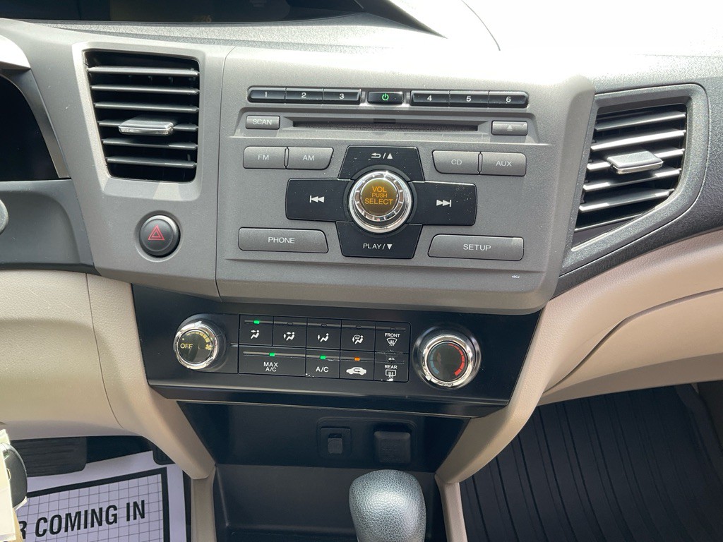 2012 Honda Civic Image 21