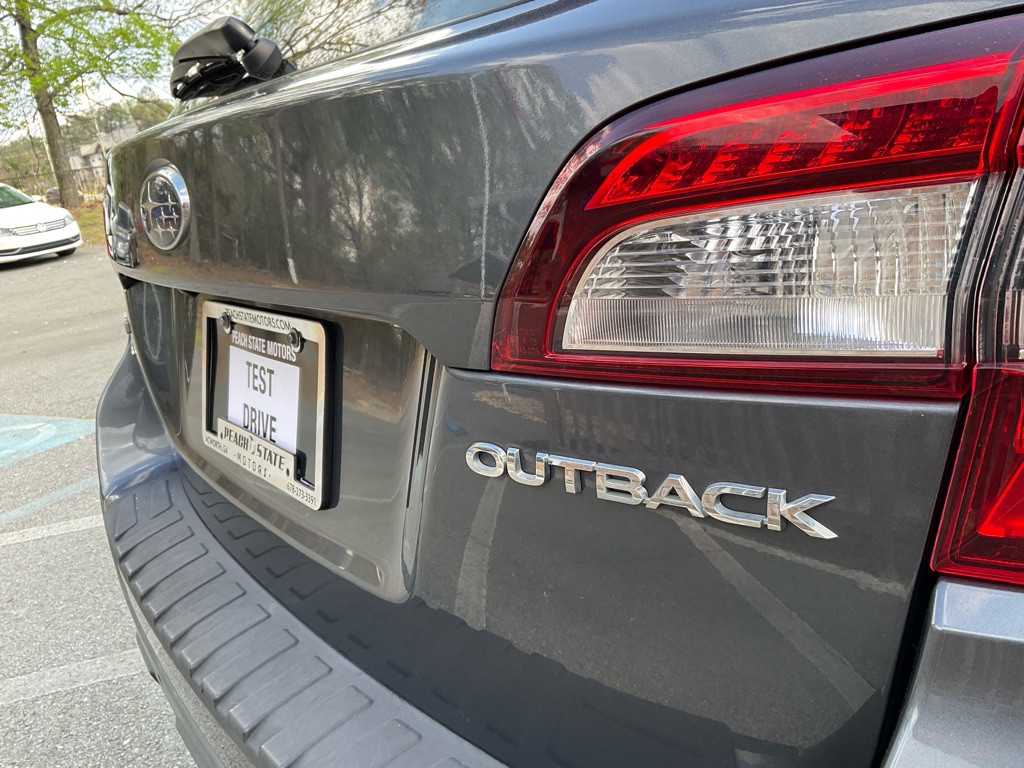 2018 Subaru Outback Image 10