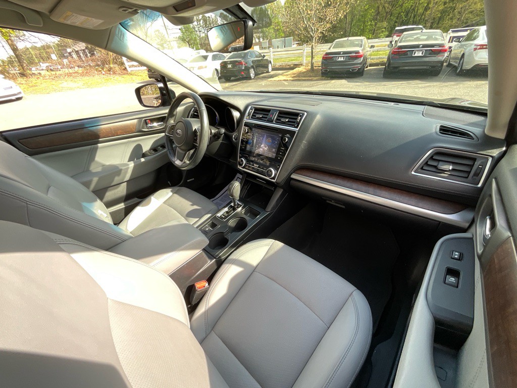 2018 Subaru Outback Image 18
