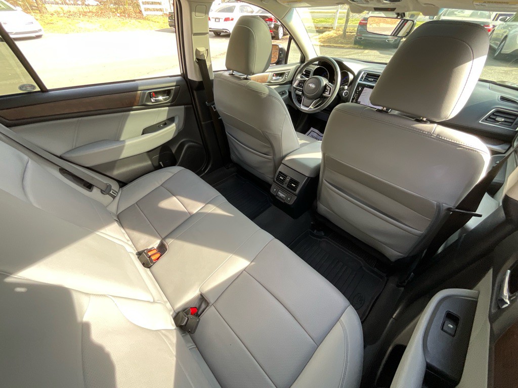 2018 Subaru Outback Image 33