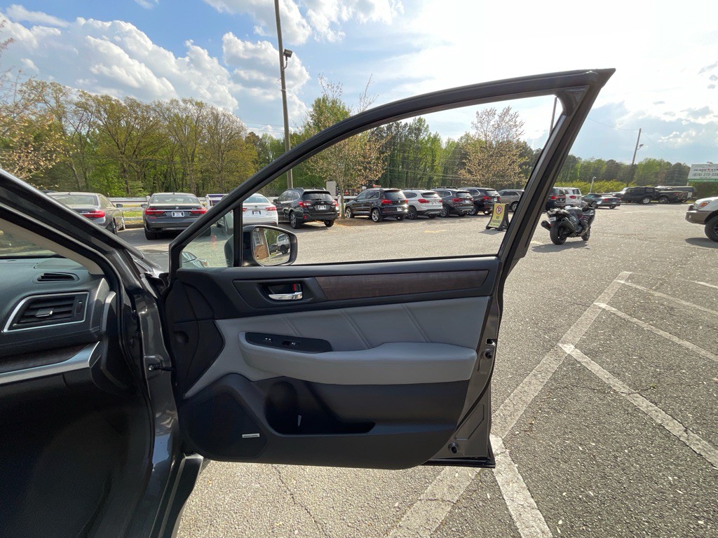 2018 Subaru Outback Image 48