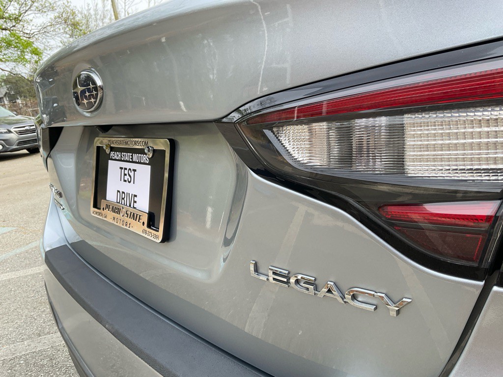 2020 Subaru Legacy Image 10