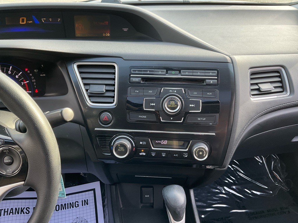 2013 Honda Civic Image 21