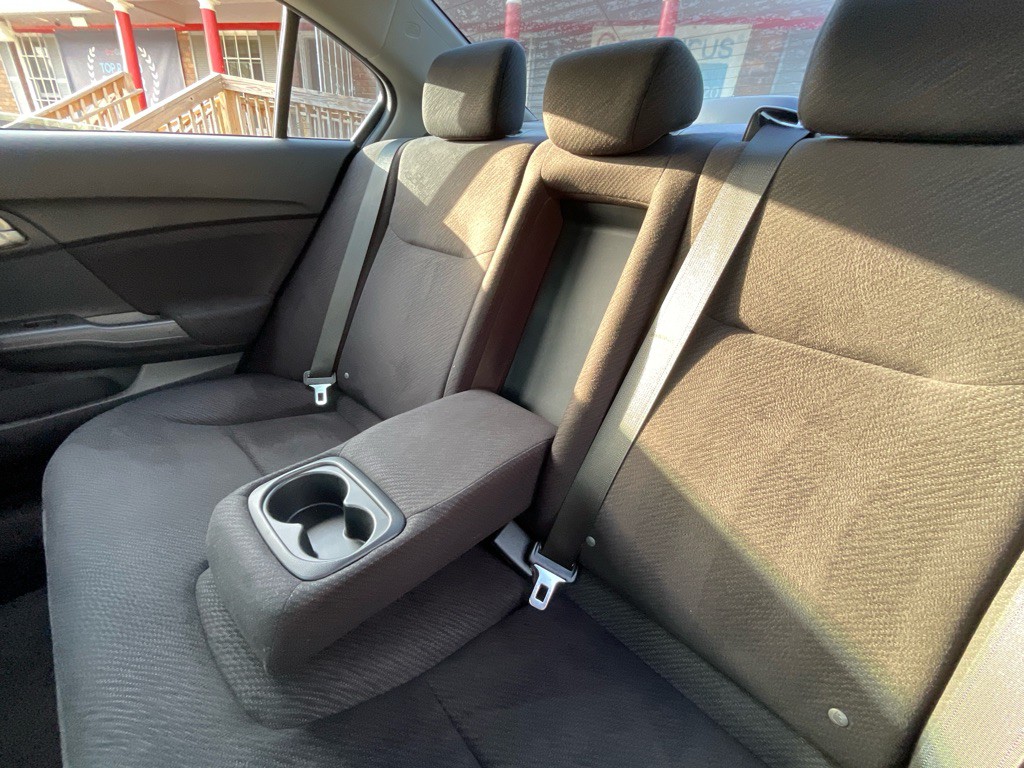 2013 Honda Civic Image 35