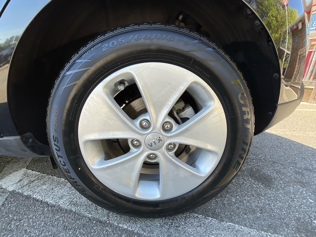 2016 Kia Soul Image 12