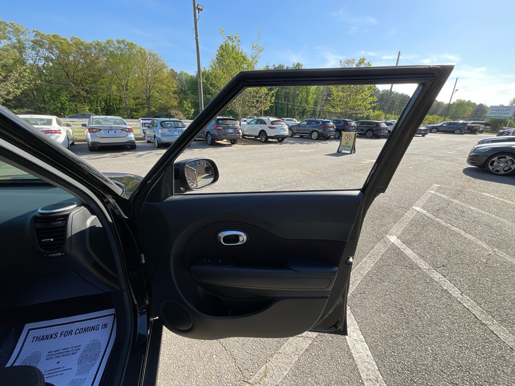 2016 Kia Soul Image 42