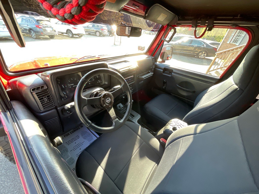 1999 Jeep Wrangler Image 16