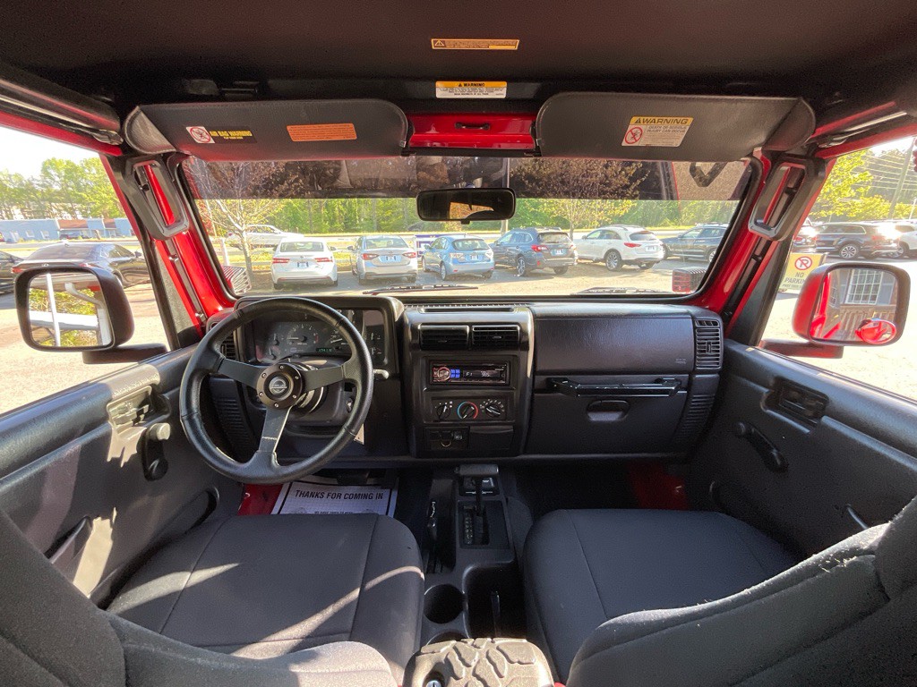 1999 Jeep Wrangler Image 21