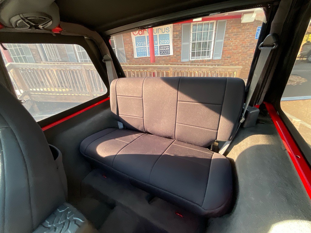 1999 Jeep Wrangler Image 28