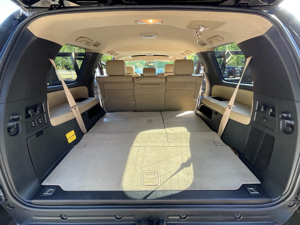 2017 Toyota Sequoia Image 41