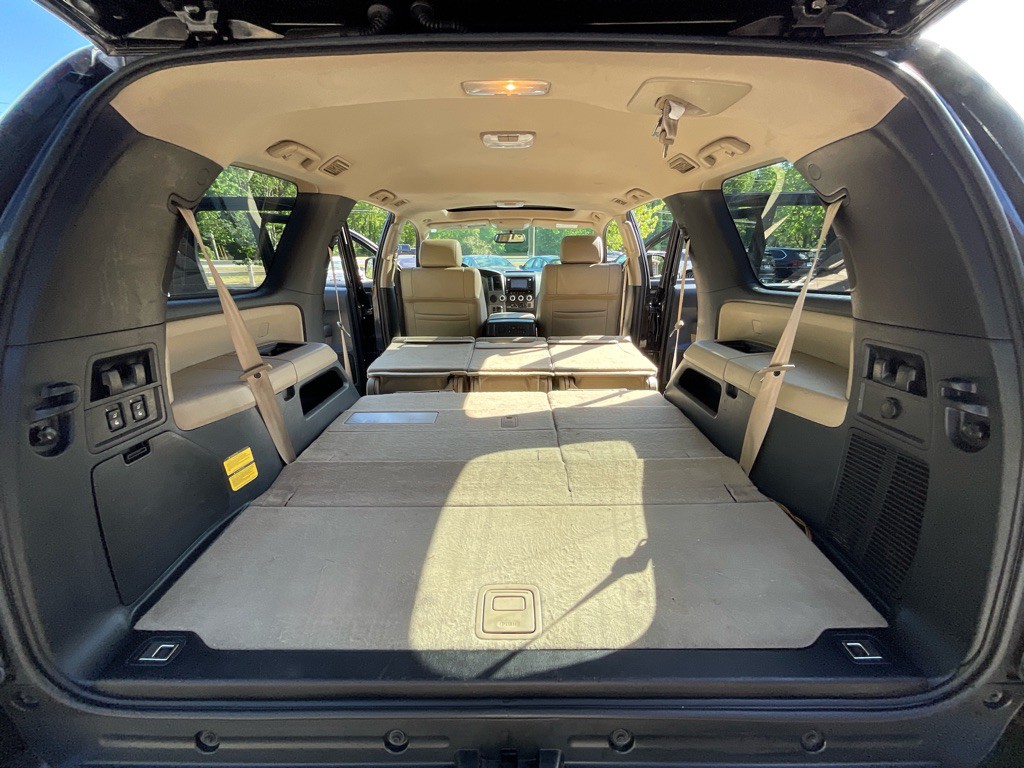 2017 Toyota Sequoia Image 42