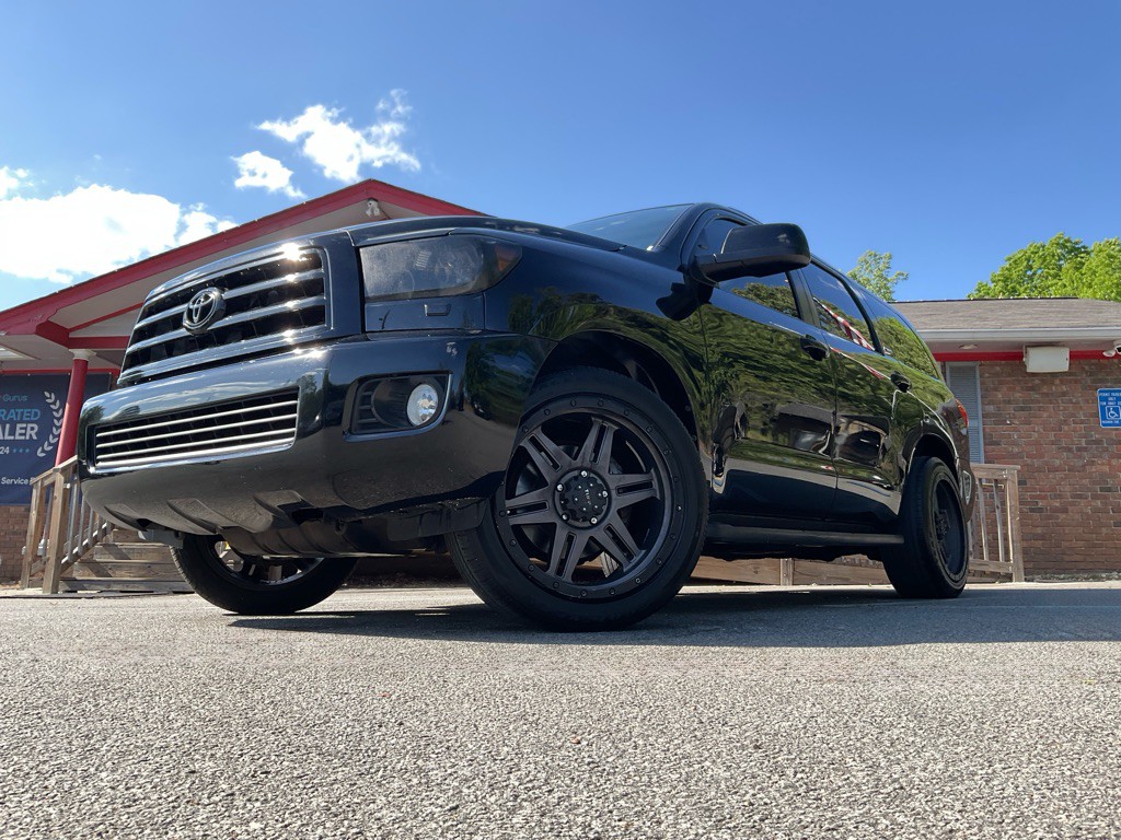 2017 Toyota Sequoia Image 50