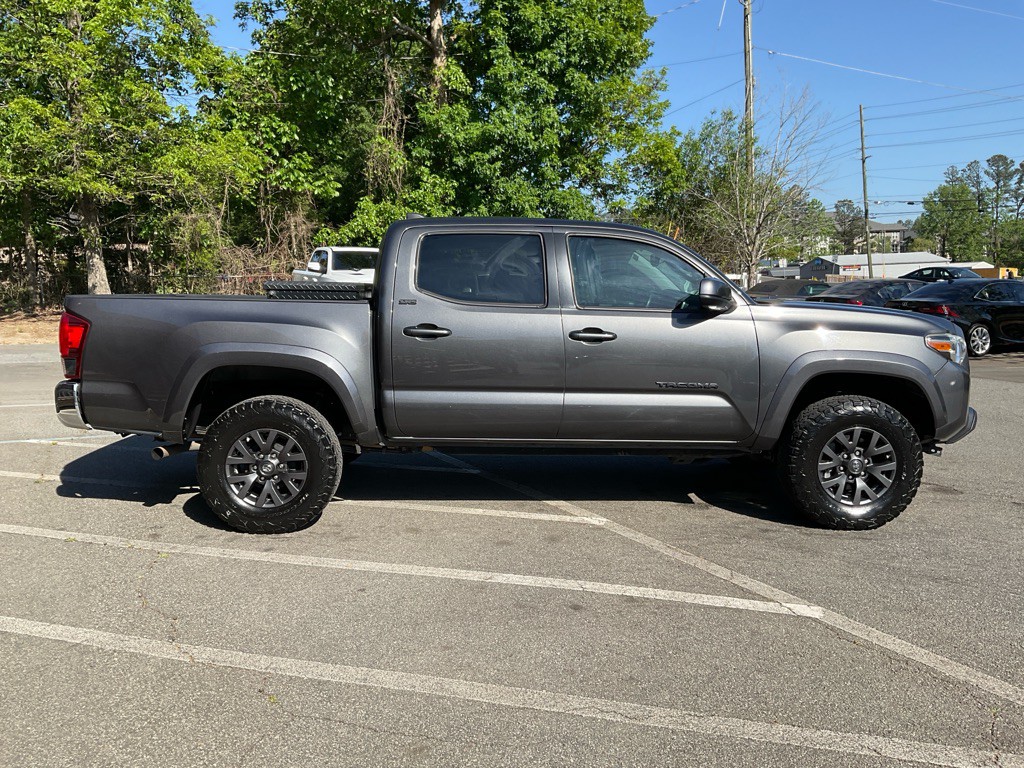 2019 Toyota Tacoma Image 4
