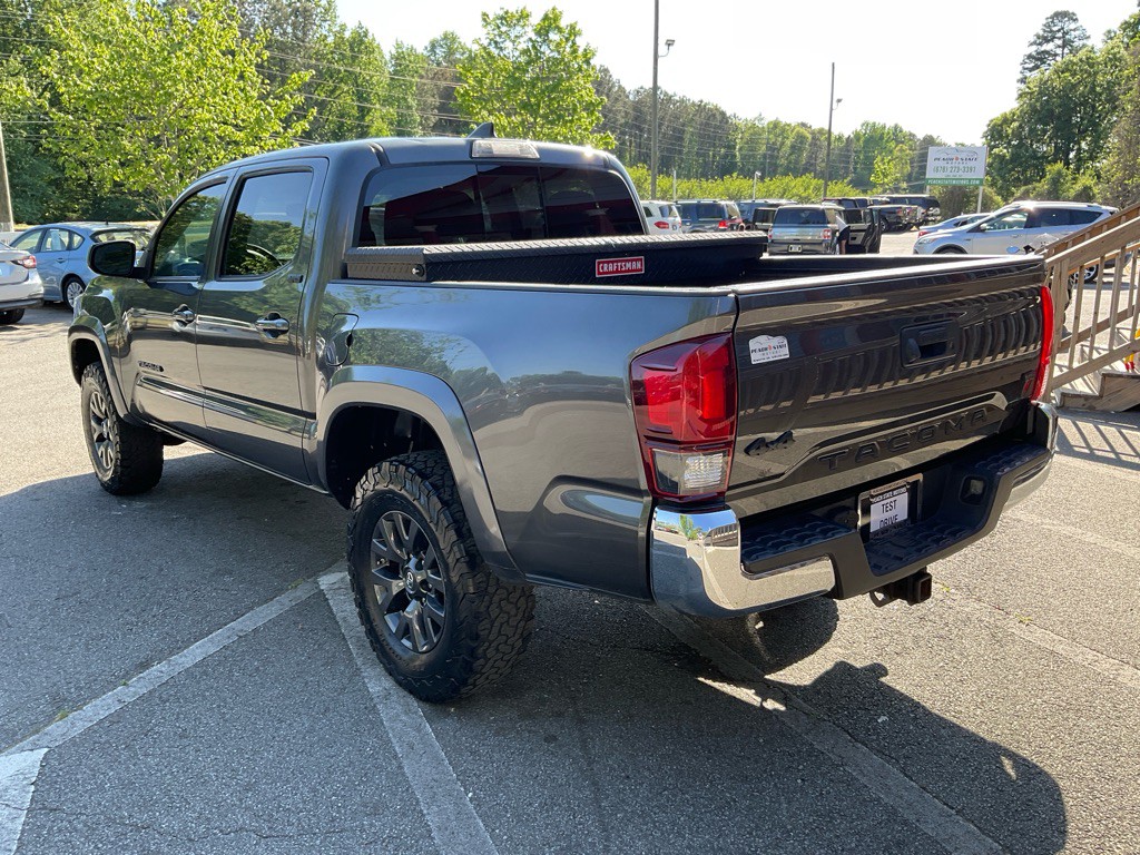 2019 Toyota Tacoma Image 7