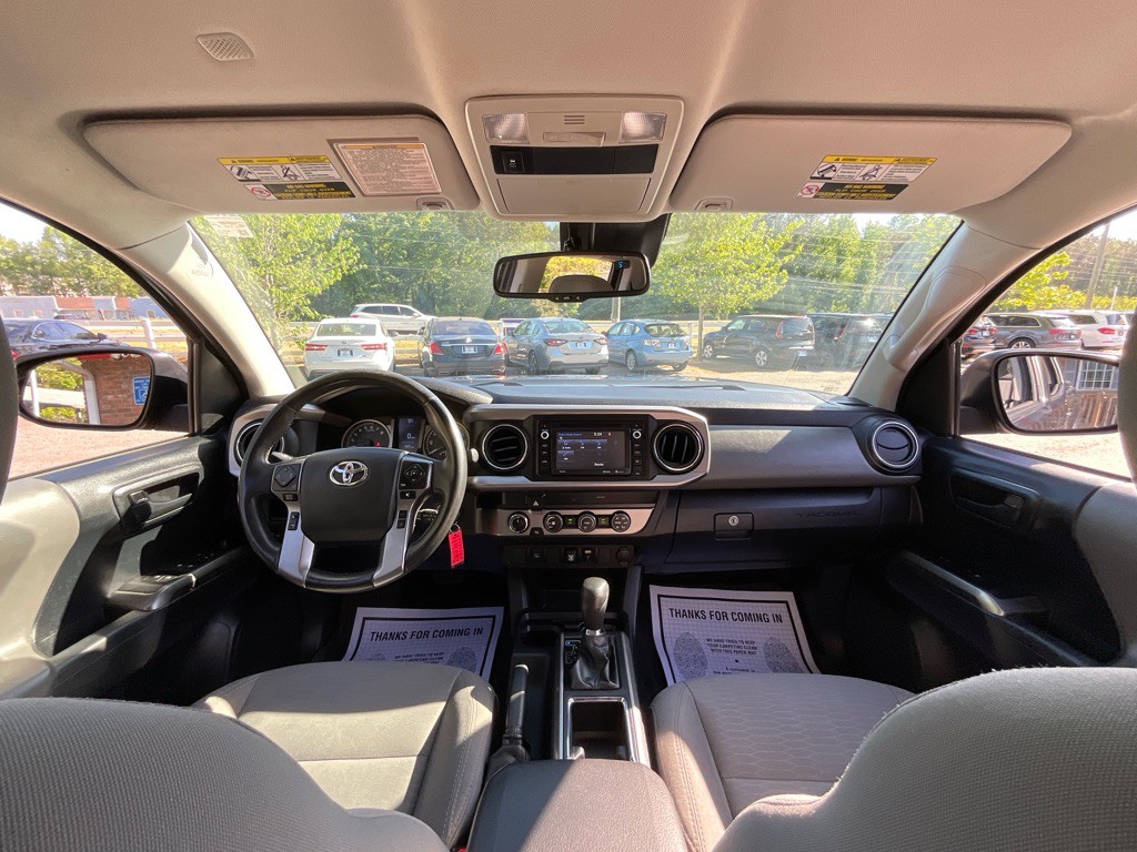 2019 Toyota Tacoma Image 22