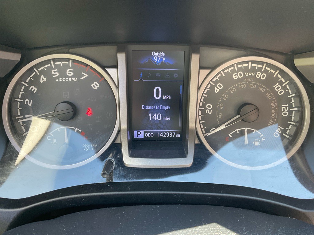 2019 Toyota Tacoma Image 27