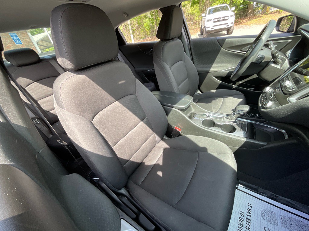 2023 Chevrolet Malibu Image 19