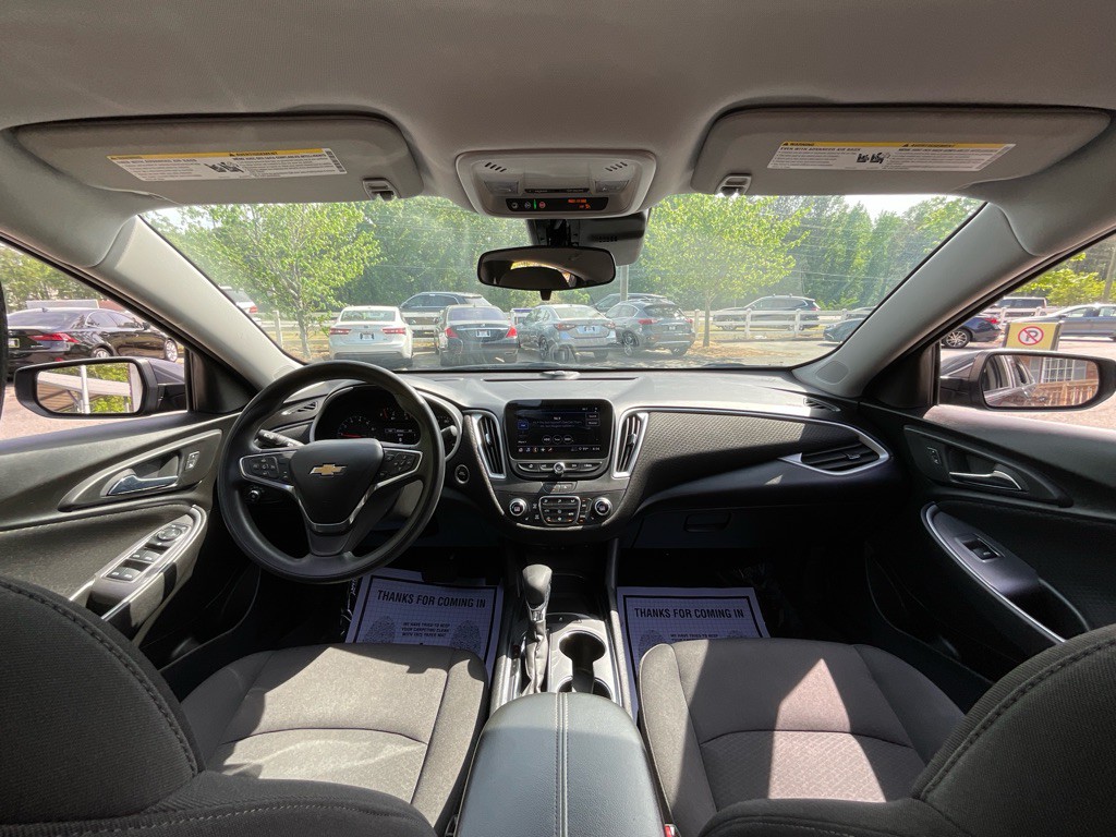 2023 Chevrolet Malibu Image 20