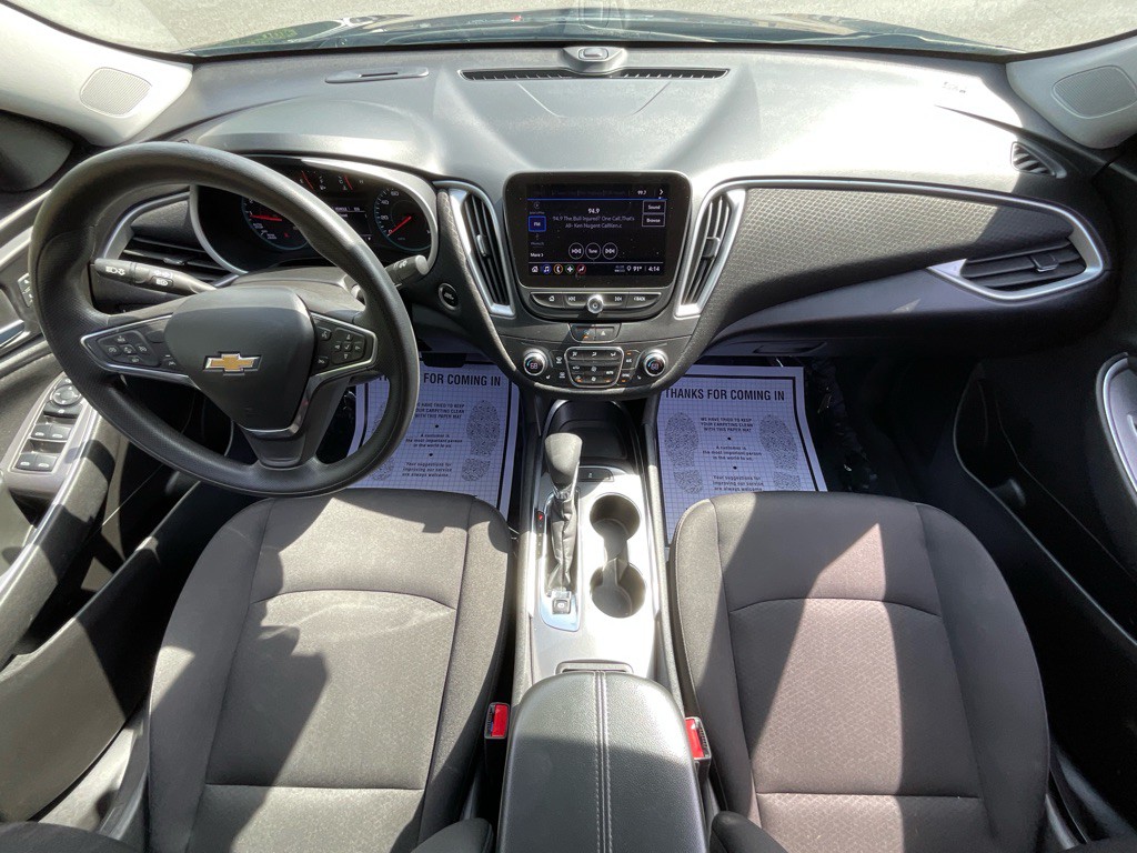 2023 Chevrolet Malibu Image 21